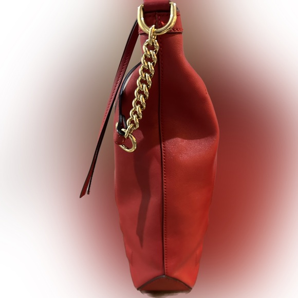 Gucci Apollo Red - Picture 2 of 8